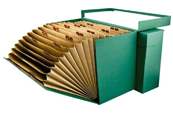 MARIOLA CAJA DE TRANSFERENCIA FOLIO CARTÓN FORRADO EN GELTEX C/ CLASIFICADOR A-Z/1-31 VERDE