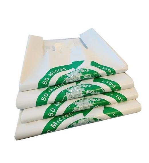 BOLSA DE CAMISETA 35X50CM 50 MICRAS 70% RECICLADO PAQUETE 100 UD